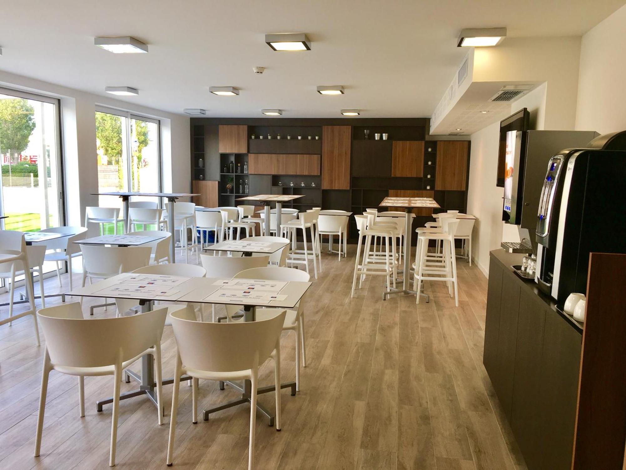 Brit Hotel Martigues Nord Zewnętrze zdjęcie